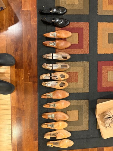 Vintage shoe tree collection - ,