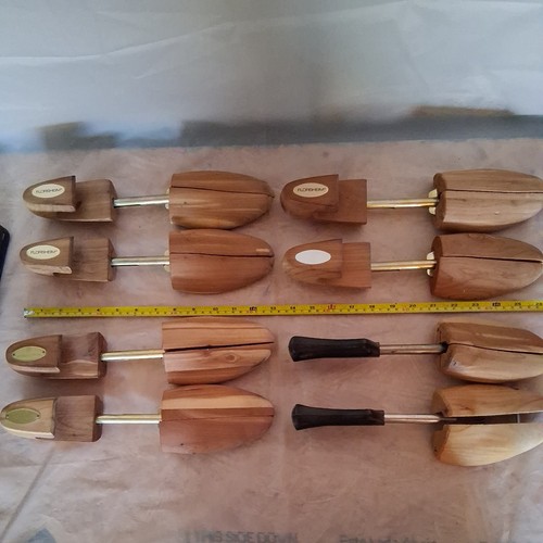 Lot mixed shoe tree 1 - lot,