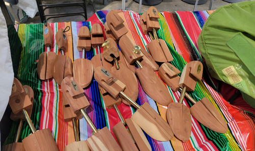 Shoe trees individual pairs - individual,