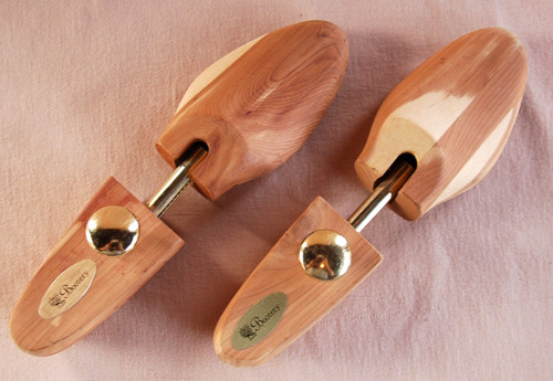 Bootery shoe keeper - shoe,