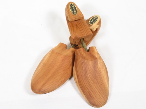 Rochester shoe tree - shoe,