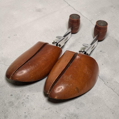 Florsheim split toe mahogany - toe,